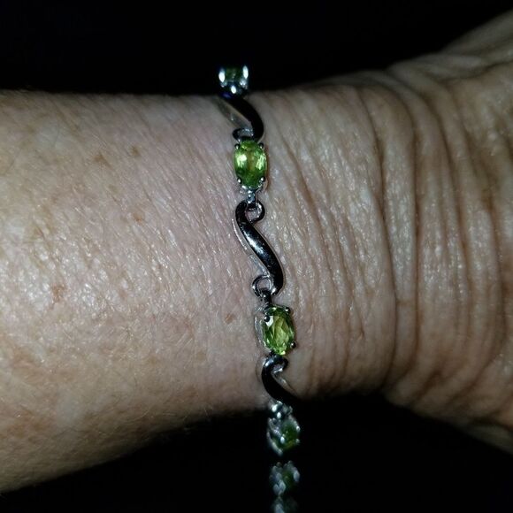 STERLING SILVER BRACELET WITH PERIDOTS - Picture 4 of 5